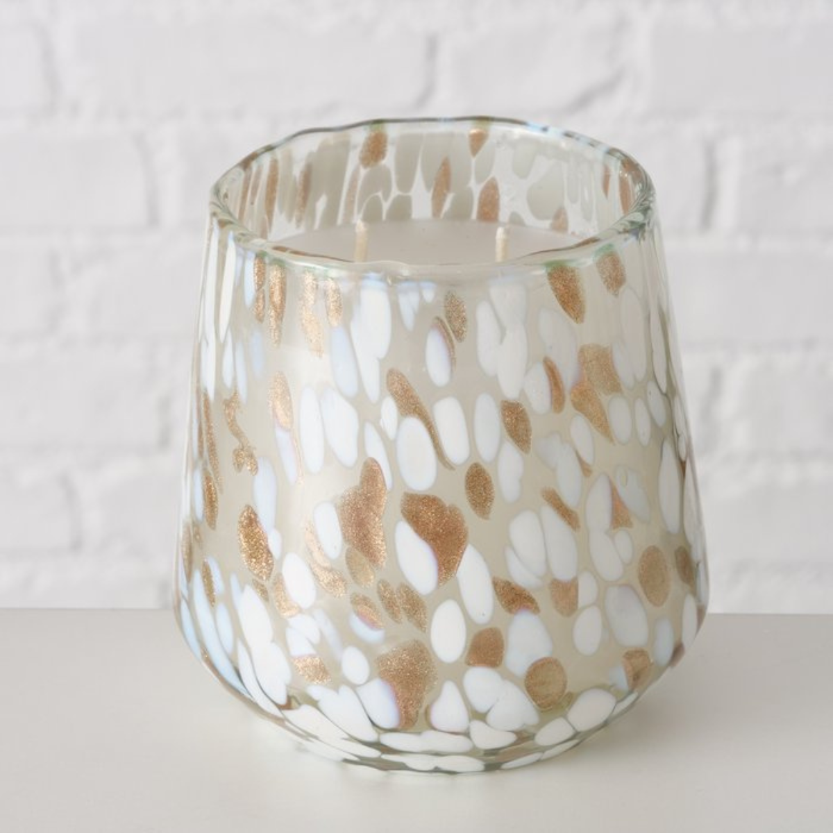 B DOROTY CANDLE POT White, Gold elegant Table decoration